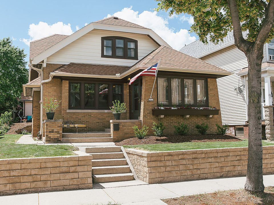 1st image of 2533 S Howell Ave