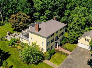 15 Smith Rd, Milton, MA 02186