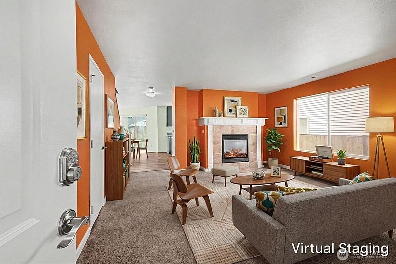 2nd image of 9506 185th Street E