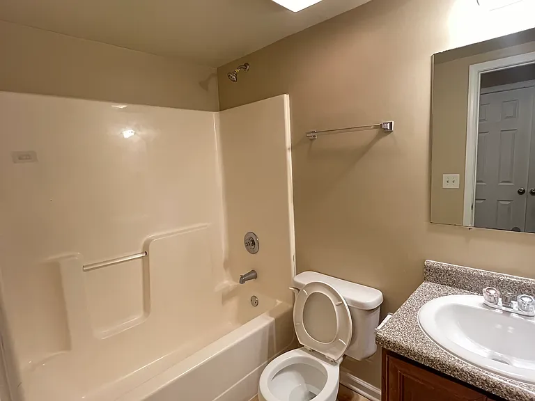 321 Village Dr — Photo 13