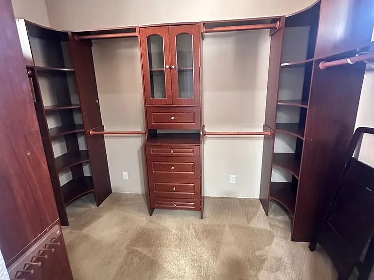 870 Saturn Way — Photo 11