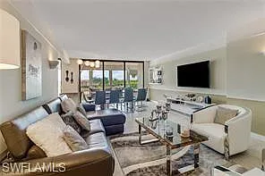 4401 Gulf Shore Blvd N — Photo 4