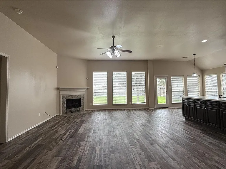 13615 Evening Wind Dr — Photo 3