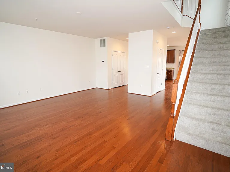 7810 Quidditch Ln — Photo 18