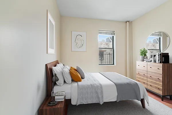 Rented by Compass | media 13