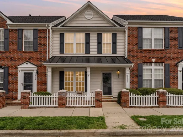 1720 Chamberside Dr, Rock Hill, SC 29730