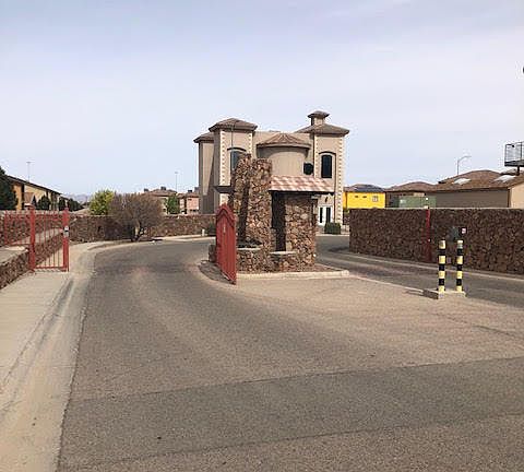 5th image of 12265 Gaudi Way
