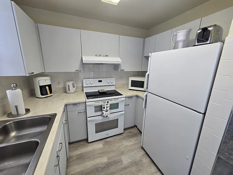 840 Audubon Dr — Photo 10