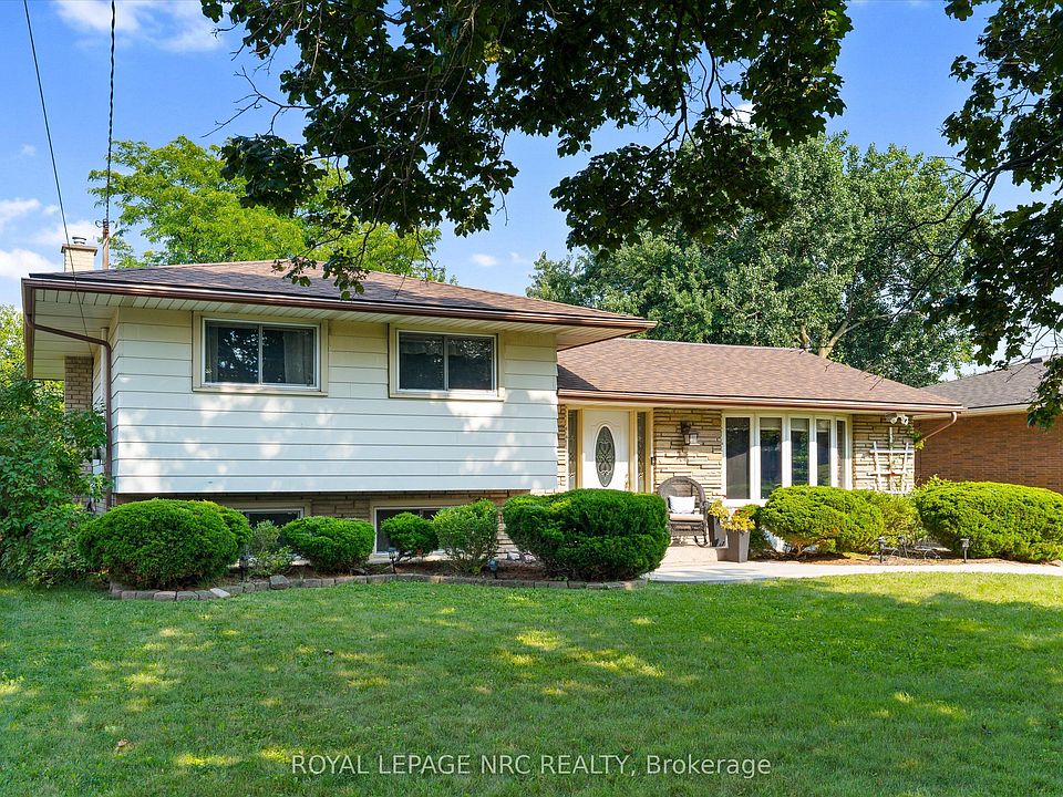 1st image of 17 Joanna Dr