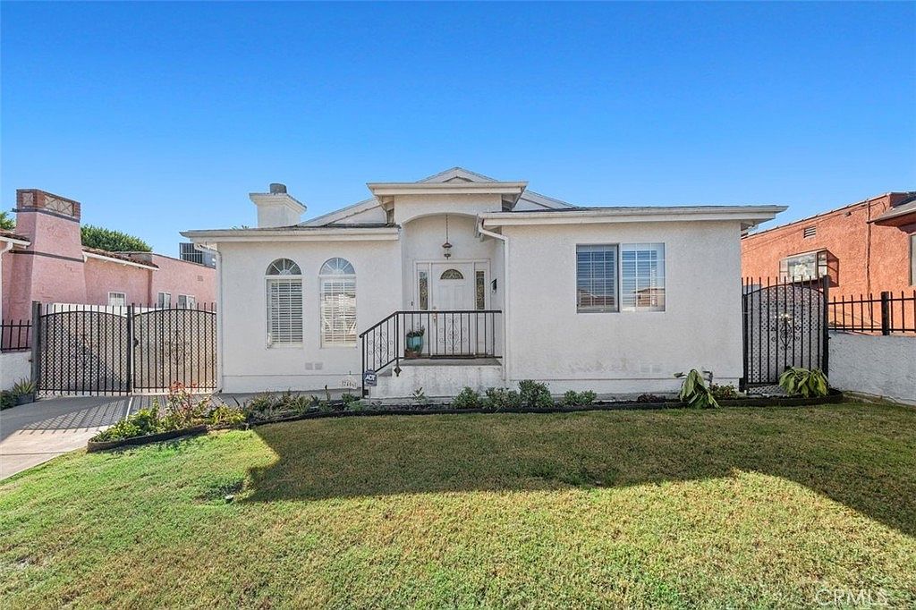 2406 W 78th St, Inglewood, CA 90305 | MLS #PV23193180 | Zillow