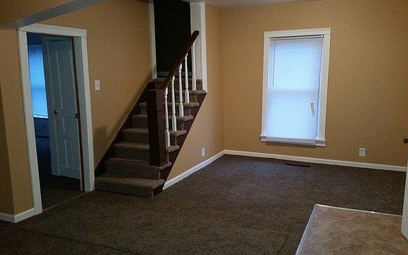 3rd image of 1248 N Schuyler Ave