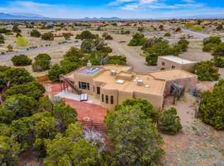 8 La Paz Loop, Santa Fe, NM 87508