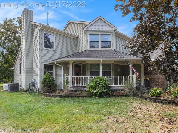 4097 Cherry Garden Dr, Commerce Township, MI 48382