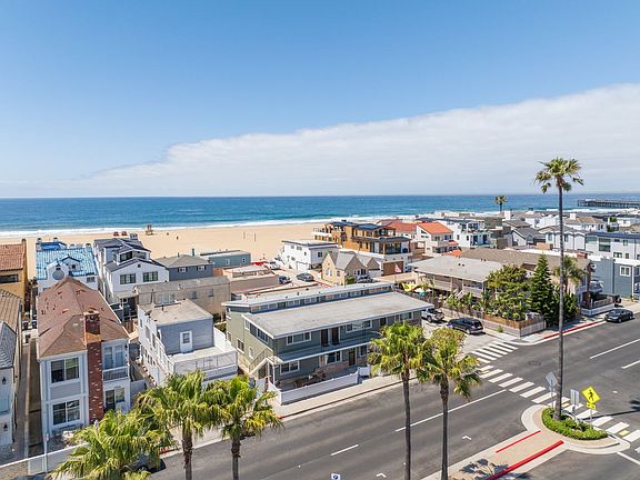 2nd image of 1727 Balboa Blvd W