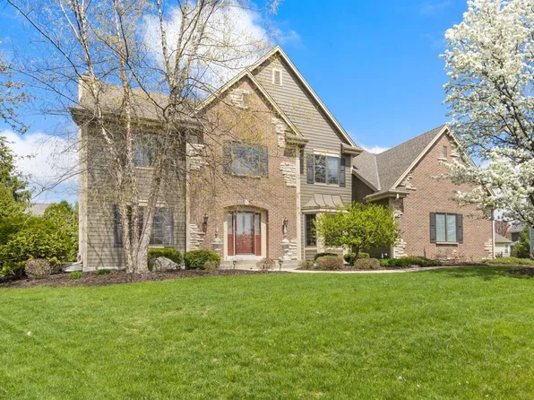 1828 Glenn Spring COURT, Oconomowoc, WI 53066