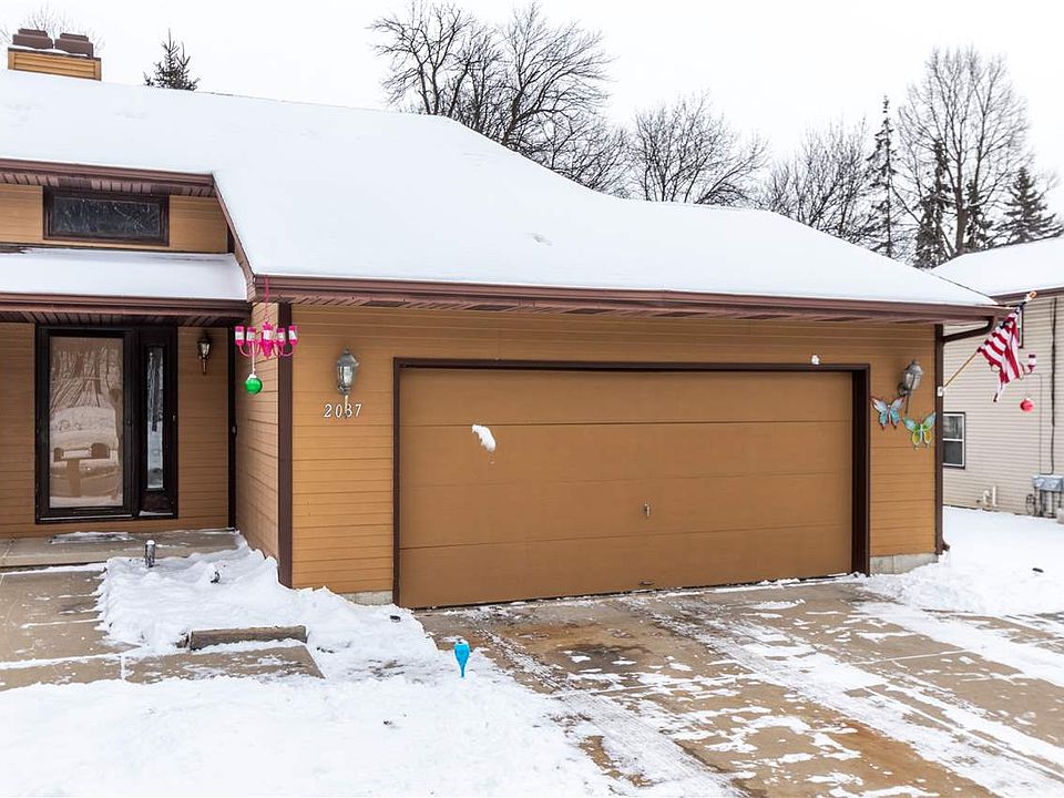 2087 Packerland Dr, Green Bay, WI 54304 Zillow