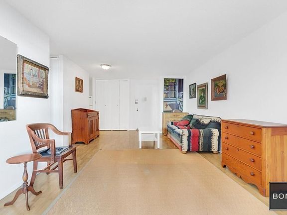 3rd image of 80 Gold St #15E