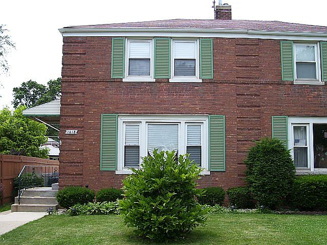 1st image of 1618 N 18th Ave