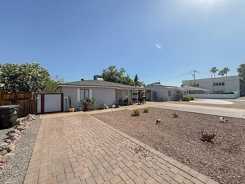 1221 E Highland Ave, Phoenix Az Photo 1