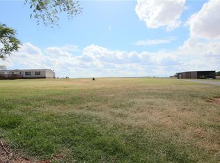 11863 N 2170th Rd, Dill City, OK 73641