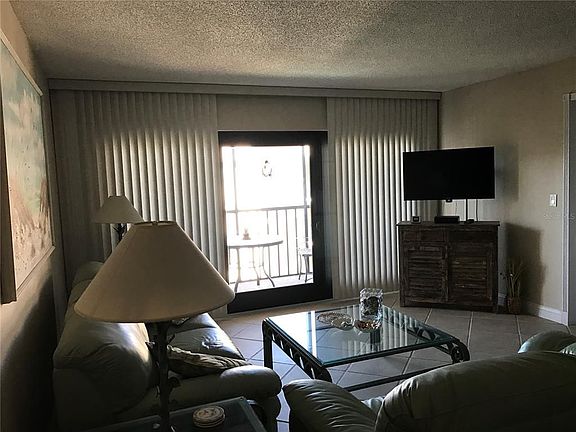 5th image of 1001 Benjamin Franklin Dr Unit 706