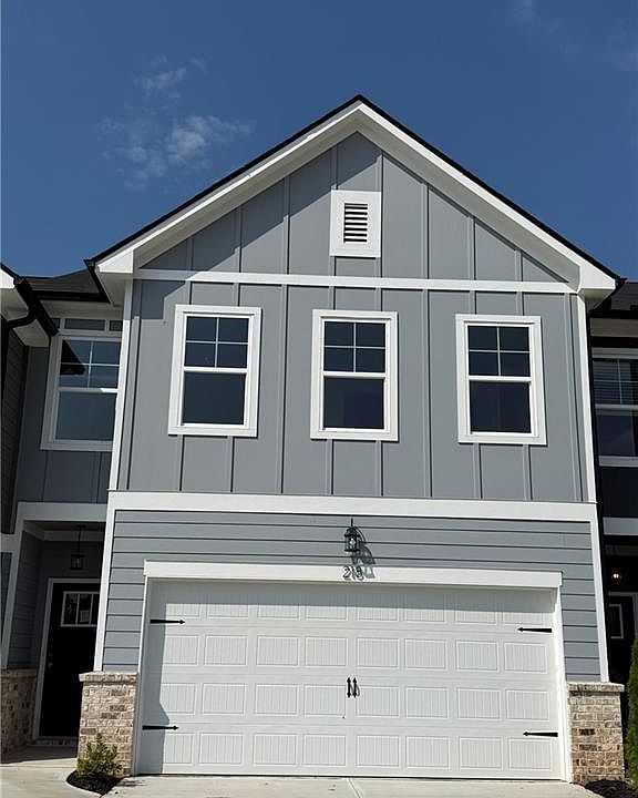 1st image of 218 Seward St #92