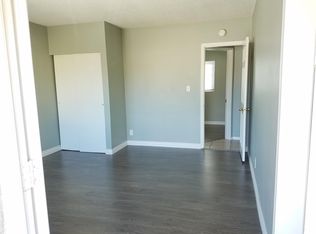 1937 Pine Ave, Long Beach, CA 90806