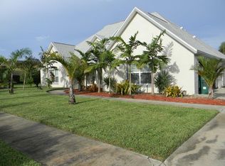 2255 Sea Horse Dr, Melbourne Beach, FL 32951