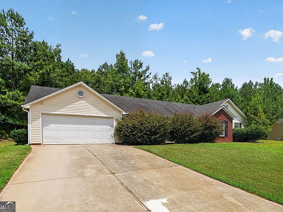 2nd image of 25 Halley Ct