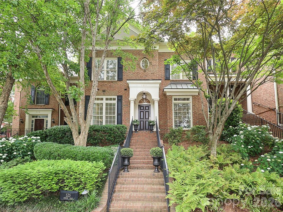 1st image of 525 Queens Rd