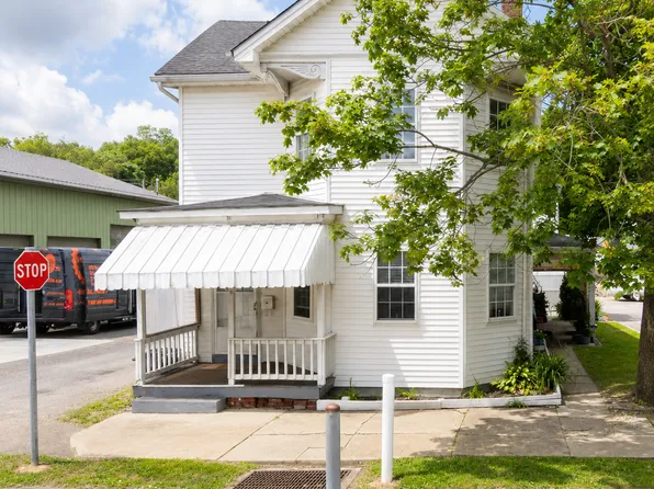 136 N Grant Ave, Kittanning, PA 16201