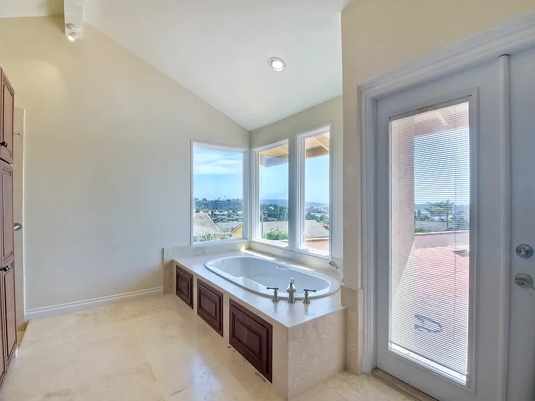 422 Santa Dominga — Photo 13