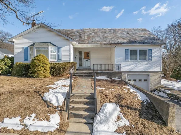 214 Arch St, Pen Argyl, PA 18072