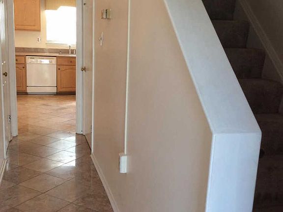 5th image of 33 Walden Mill Way