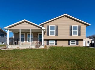 1217 Ingersoll Rd, Waterloo, IA 50701