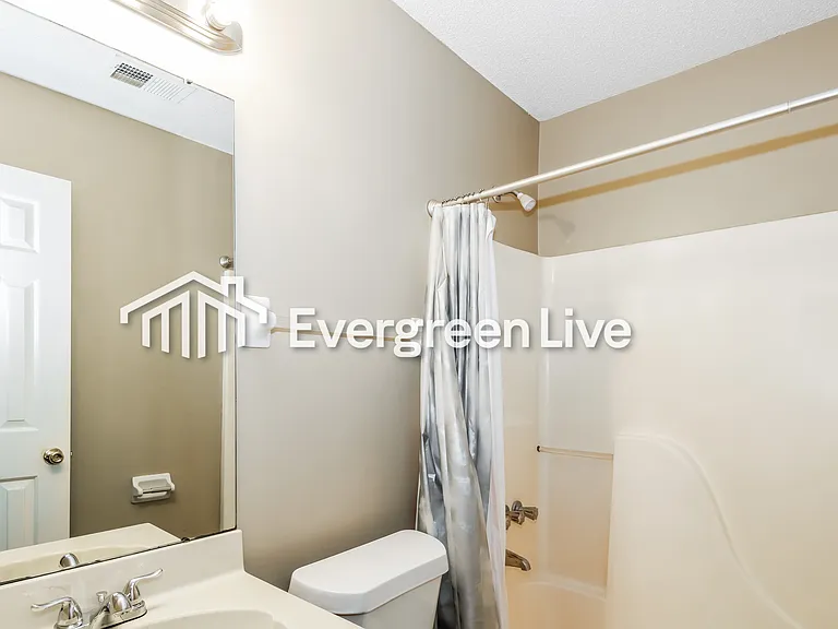 2800 Maryland Cir W — Photo 10