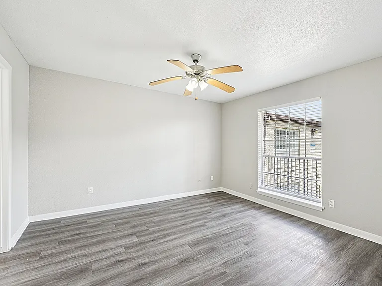19-print-Woodchase Dr Unit 66-S2603-007