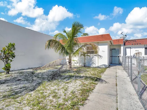 3927 NW 207th Ln, Opa Locka, FL 33055