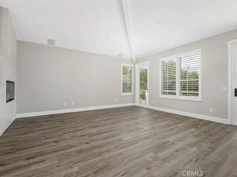 27510 Morro Dr — Photo 16