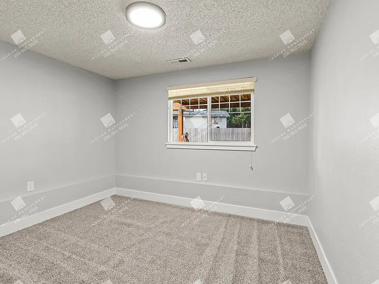 1219 156th Street Ct E — Photo 18