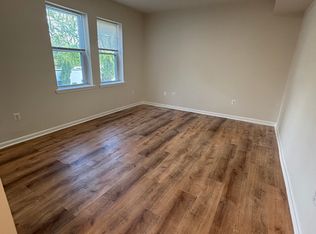 1301 Ridge Pl SE #202A, Washington, DC 20020