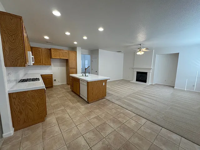 1596 Queensland Ave — Photo 6