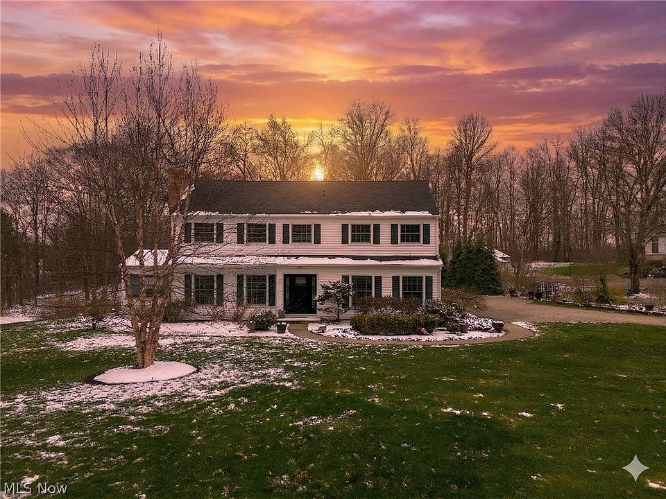 1st image of 2816 Woodbridge Rd