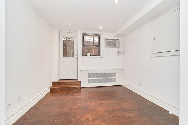 Rented by Living New York | media 8