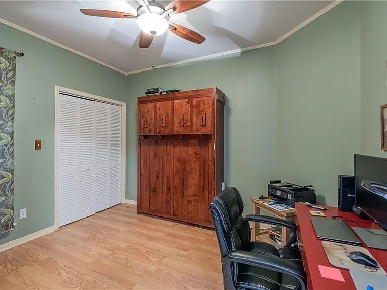 19313 Kennemer Dr — Photo 19