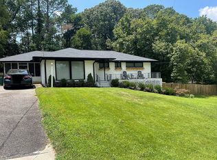 2730 Spring Dr SE, Smyrna, GA 30080