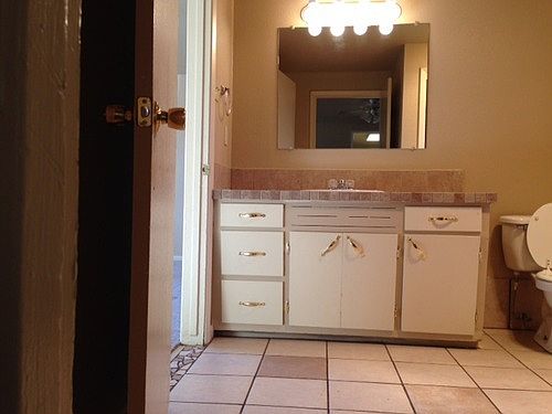 5th image of 416 W Manana Blvd