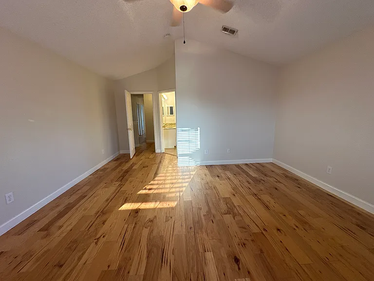 4024 Oxlea Dr — Photo 44