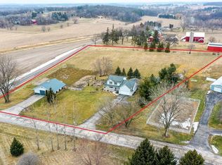 3696 Saddle Ridge Rd, Deerfield, WI 53531