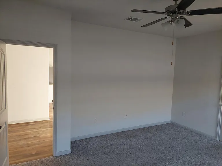 18400 Calasetta Dr — Photo 18